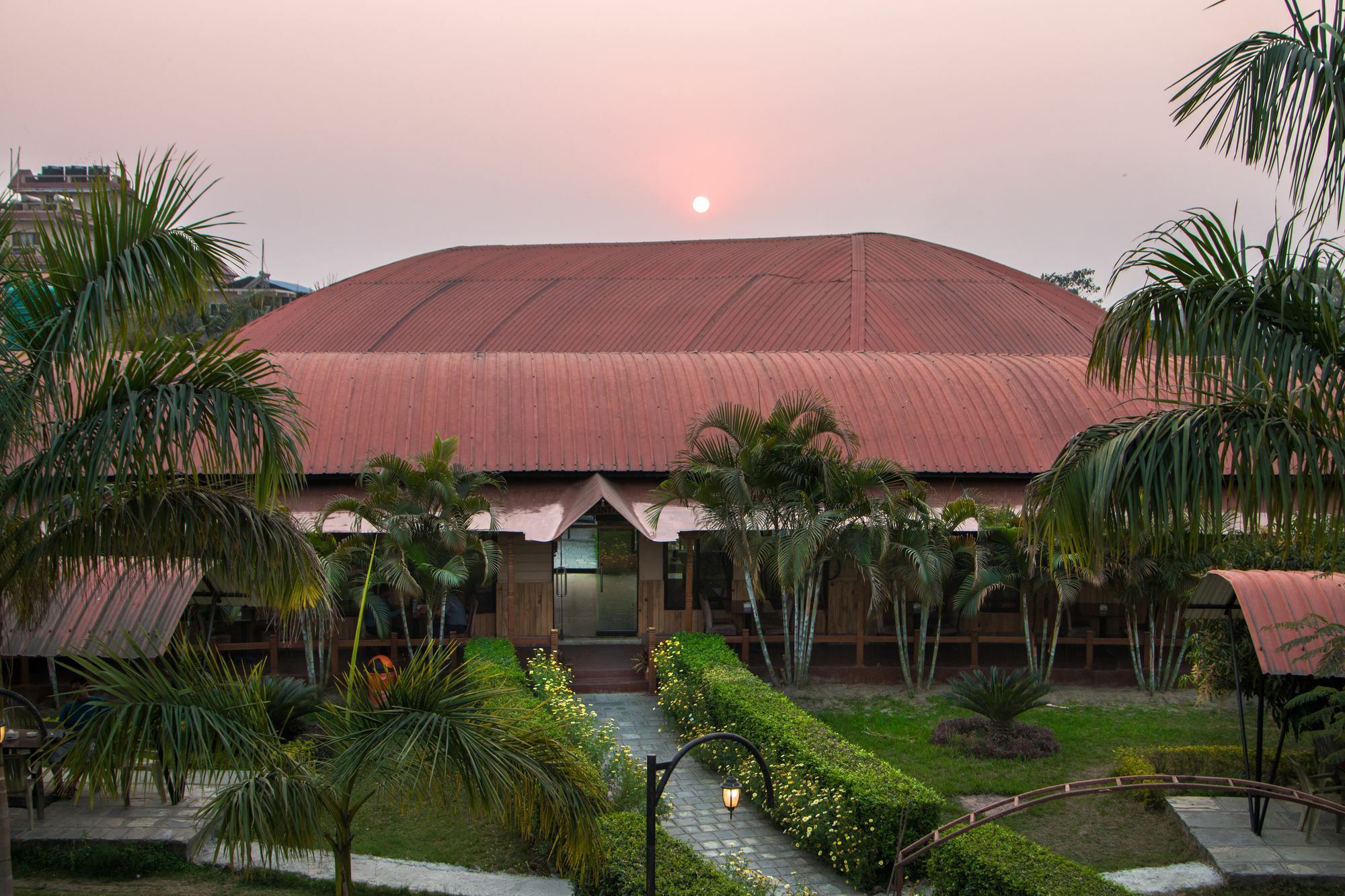 Hotel Seven Star Sauraha Exterior foto